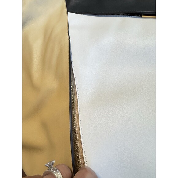 Times Arrow Large Black Gold and White Leather Tote Bag So Many Pockets! NWOT - Picture 8 of 9